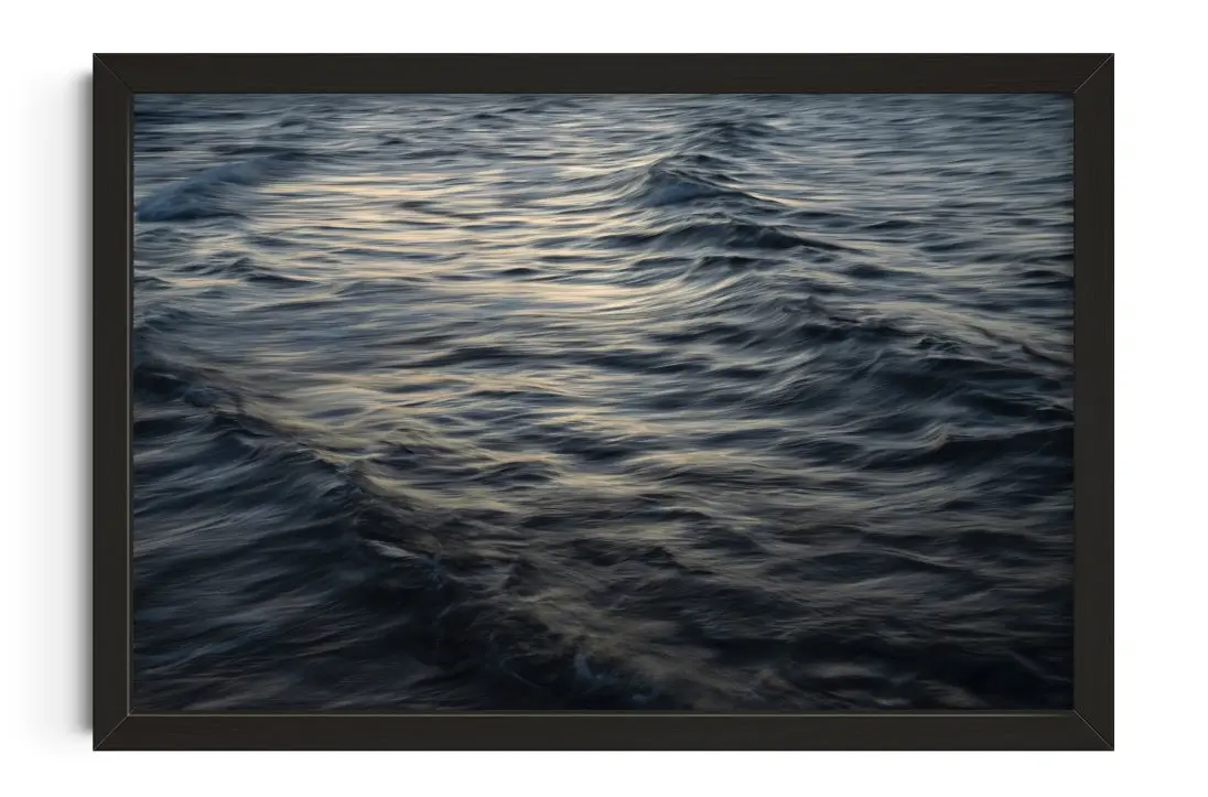 18170-the-uniqueness-of-waves-xl-1.webp The Uniqueness of Waves XL