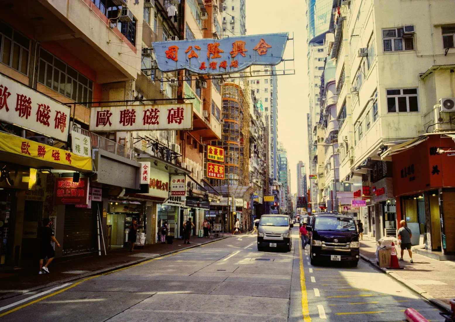 37151-street-life-2.webp Street Life